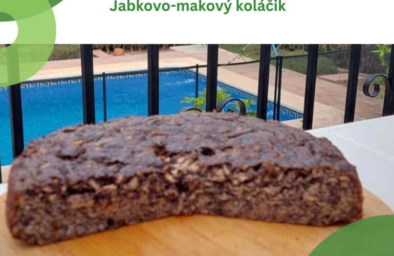 jablkovo-makový koláčik